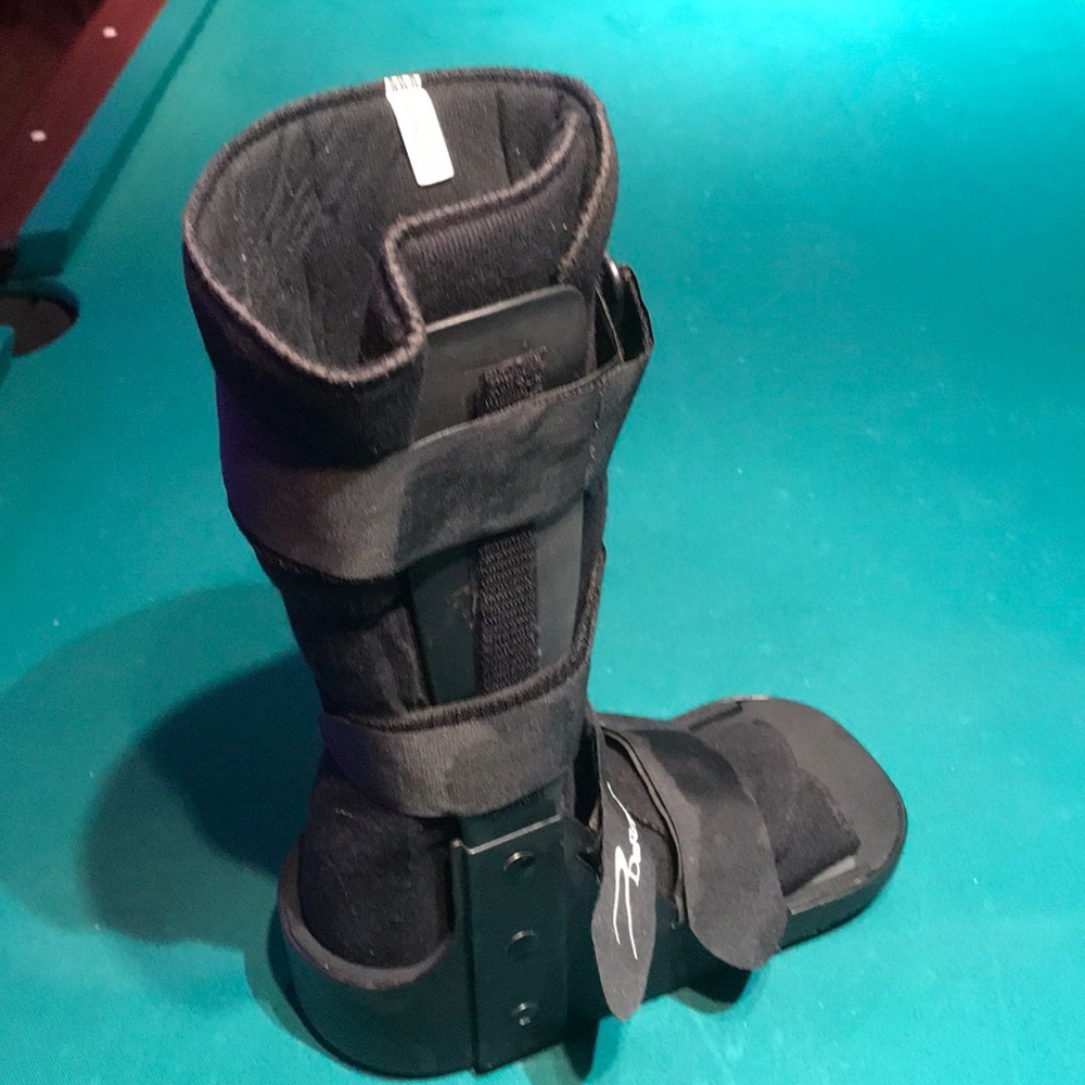 Support Boot - Picture 2 of 2